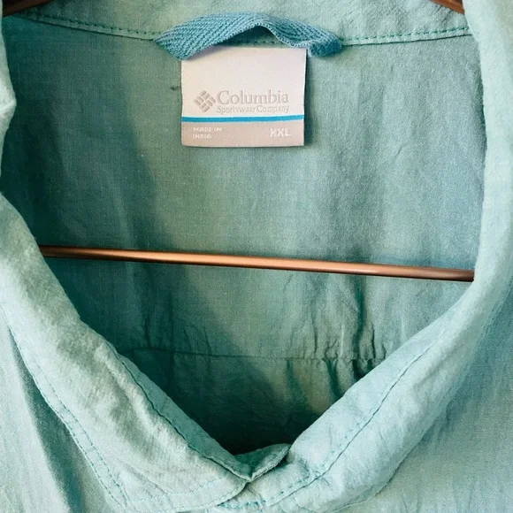 Columbia Teal Men's Short Sleeve Button Shirt (XXL) - Picture 6 of 14